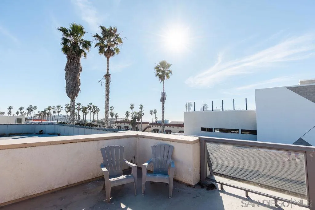 Shared rooftop deck.