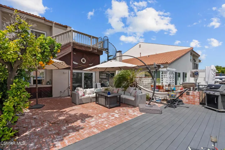 Expansive Lakeside Deck