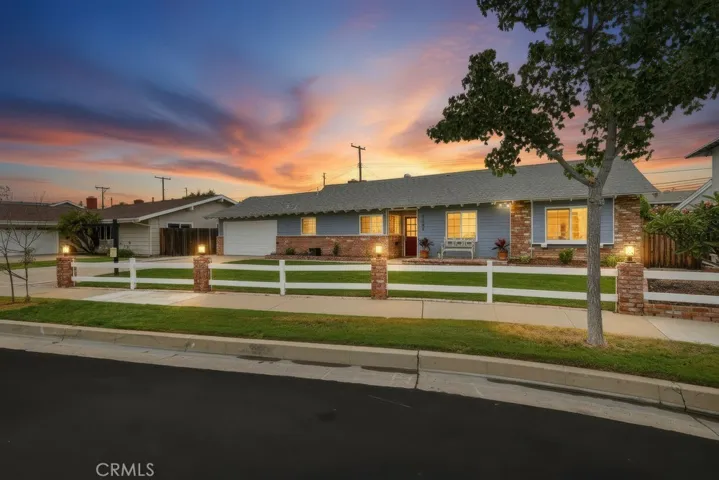1165 N Harding, Orange, California 92867