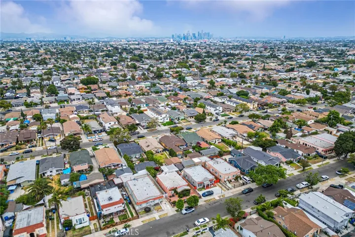 1301 W 56th Street, Los Angeles, California 90037