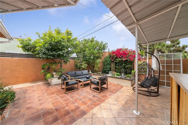 1301 W 56th Street, Los Angeles, California 90037