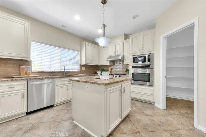 6849 Foxtail Court, Rancho Cucamonga, California 91739