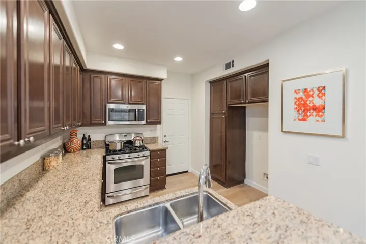 7013 Vanderbilt St, Chino, California 91710