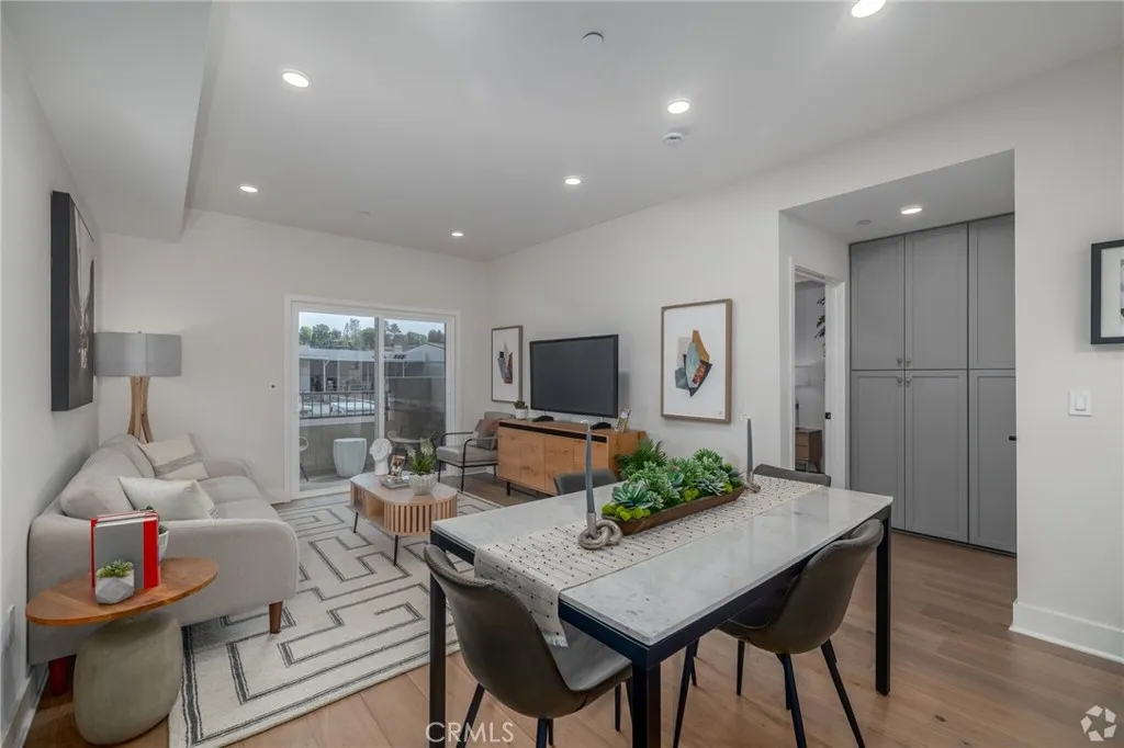 927 Deep Valley Drive 224, Rolling Hills Estates, California 90274 — photo 4
