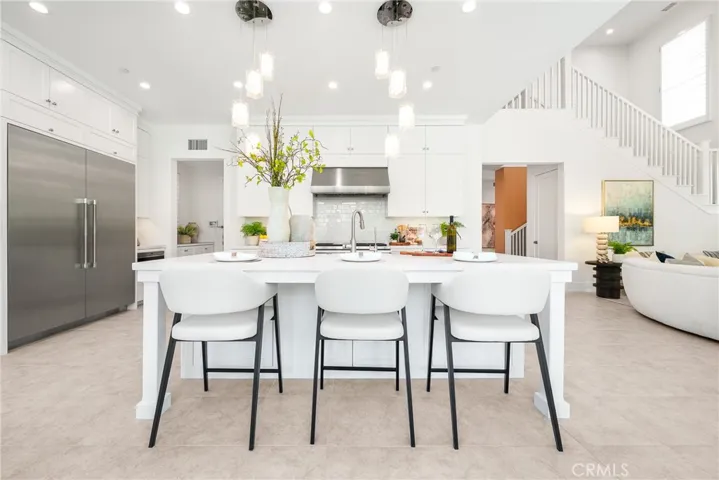 145 Bozeman, Irvine, California 92602