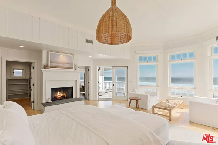 30718 Pacific Coast Highway, Malibu, California 90265
