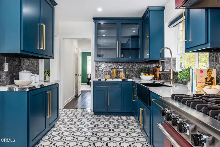 2437 Lambert Dr 013-mls