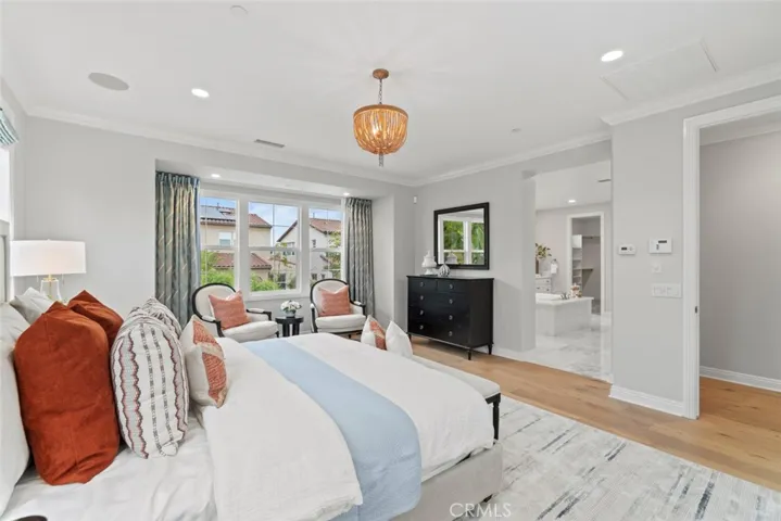 208 Radial, Irvine, California 92618