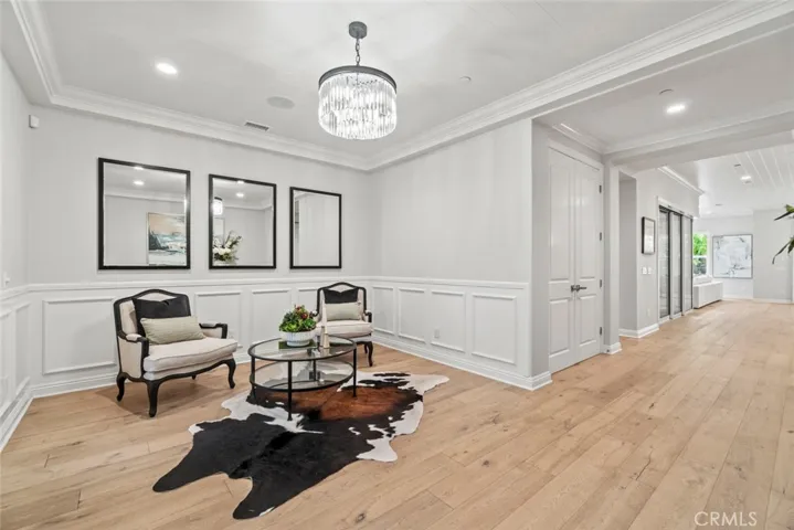 208 Radial, Irvine, California 92618