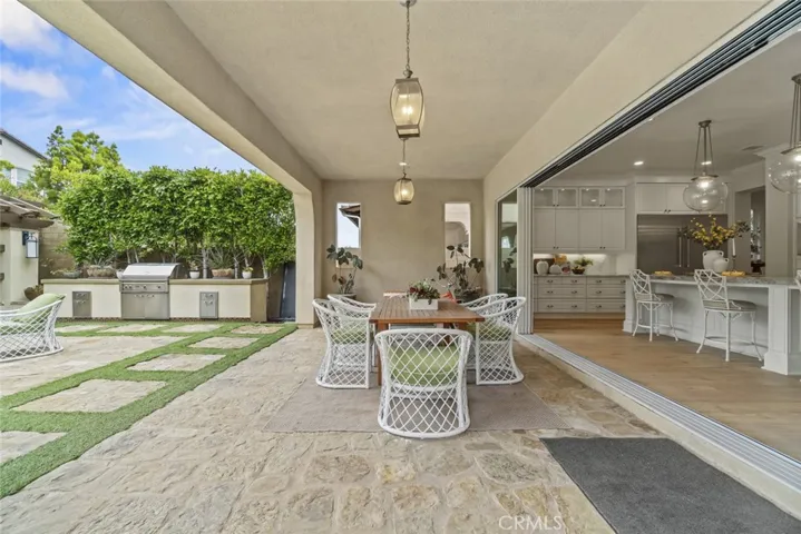 208 Radial, Irvine, California 92618
