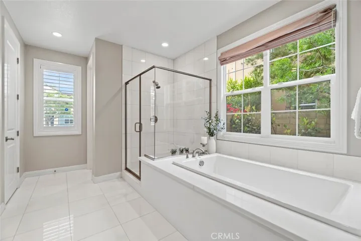208 Radial, Irvine, California 92618