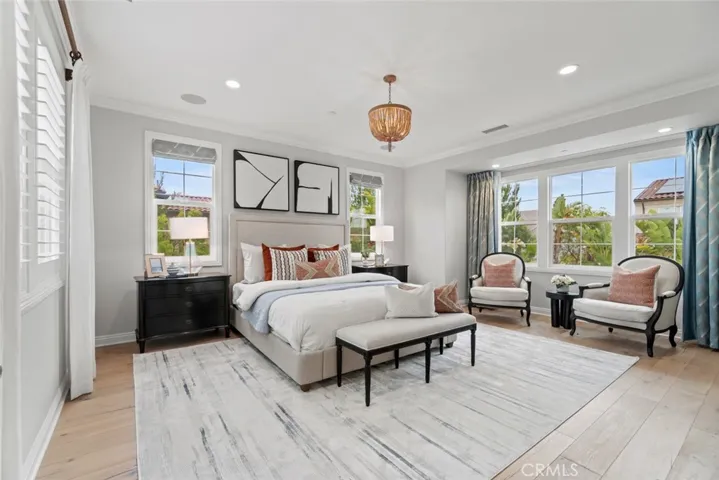 208 Radial, Irvine, California 92618