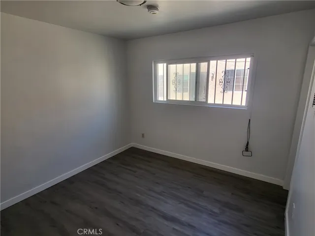 6821 11th Ave., Los Angeles, California 90043