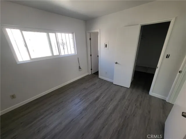 6821 11th Ave., Los Angeles, California 90043