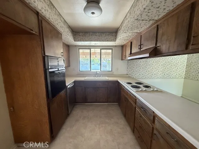 13282 Loretta Drive, Santa Ana, California 92705