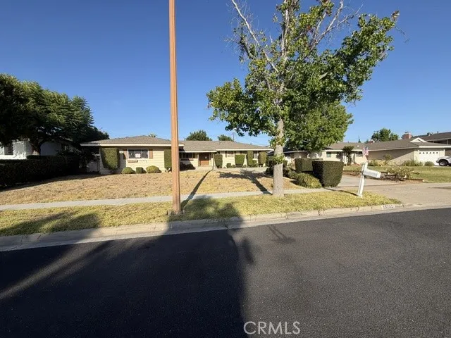 13282 Loretta Drive, Santa Ana, California 92705