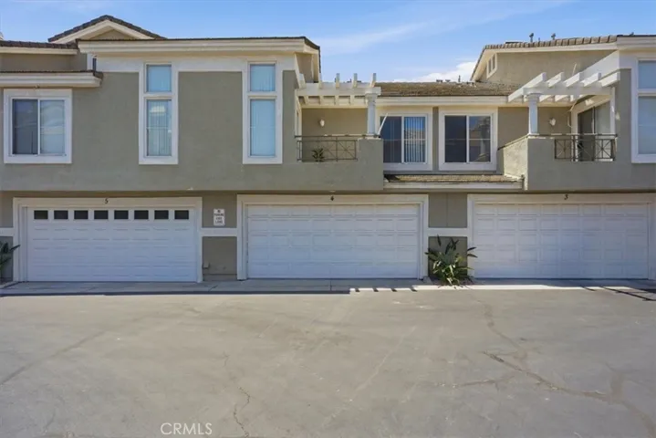 2235 Indigo Hills Drive 4, Corona, California 92879