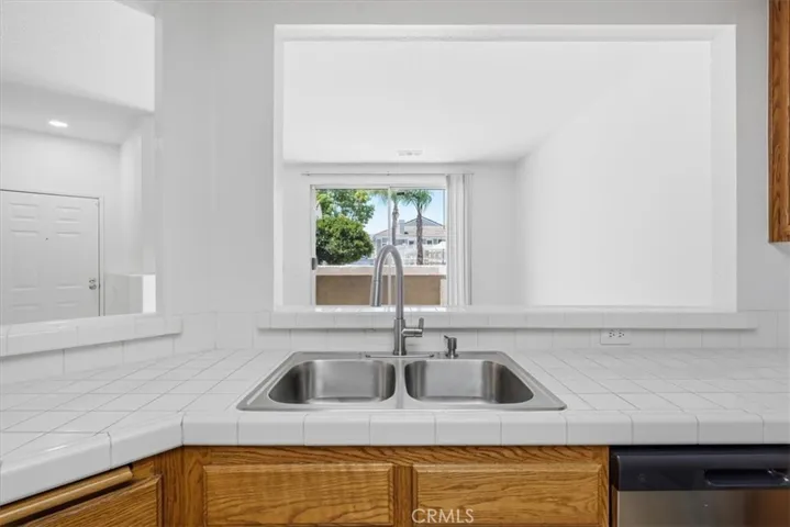 2235 Indigo Hills Drive 4, Corona, California 92879