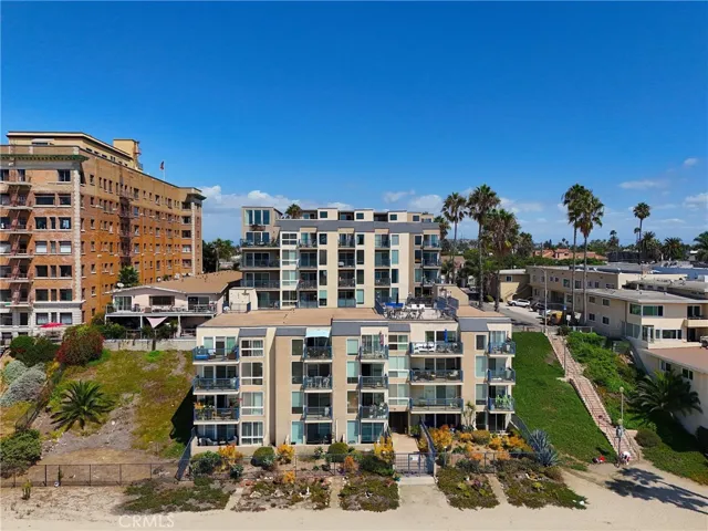 1 3rd Place 2, Long Beach, California 90802