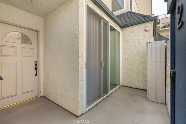 Front private patio