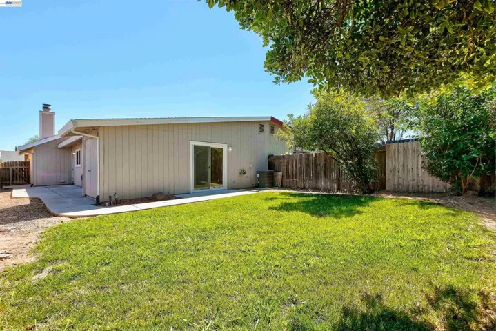 1959 Inglis Way, Roseville, California 95678