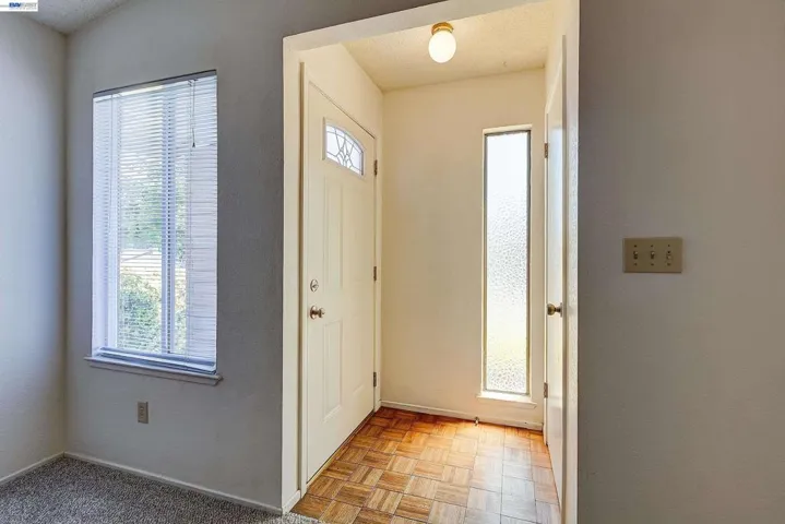 1959 Inglis Way, Roseville, California 95678