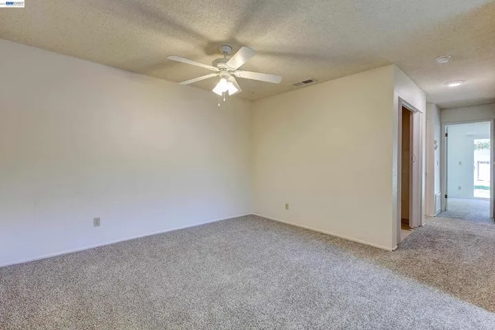 1959 Inglis Way, Roseville, California 95678