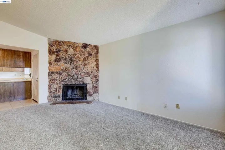 1959 Inglis Way, Roseville, California 95678