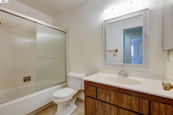 1959 Inglis Way, Roseville, California 95678