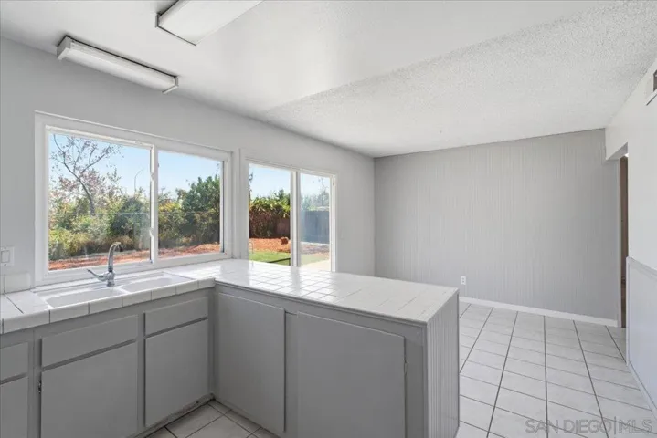 8737 Jade Coast Drive, San Diego, California 92126