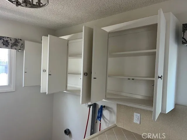 Unit D Washer/Dryer Hookup