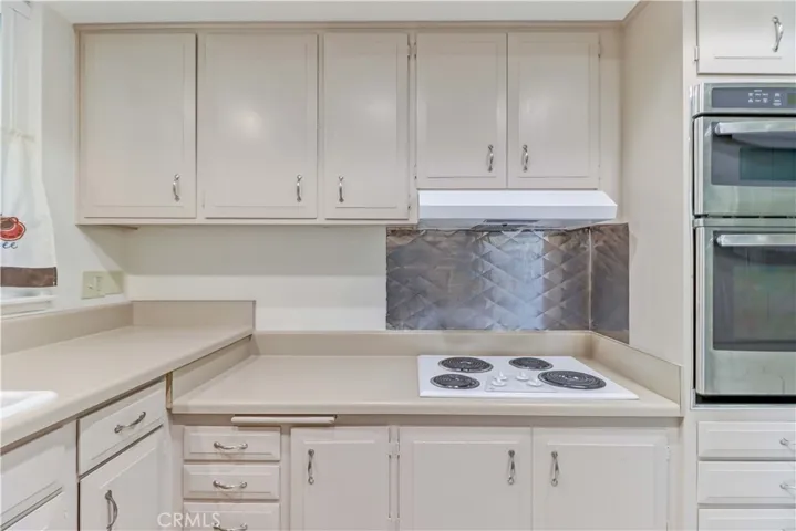 524 Calle Aragon N, Laguna Woods, California 92637