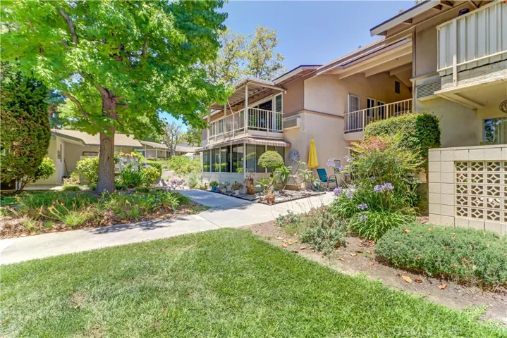 524 Calle Aragon N, Laguna Woods, California 92637