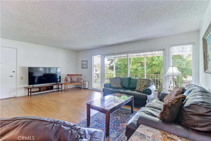 524 Calle Aragon N, Laguna Woods, California 92637