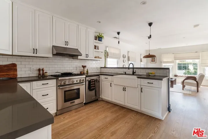 808 Crenshaw Boulevard, Torrance, California 90501