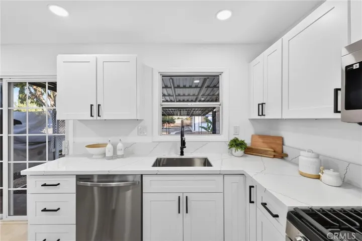 3946 Tomlinson, Riverside, California 92503