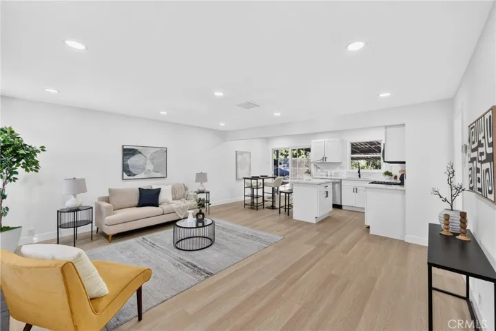3946 Tomlinson, Riverside, California 92503