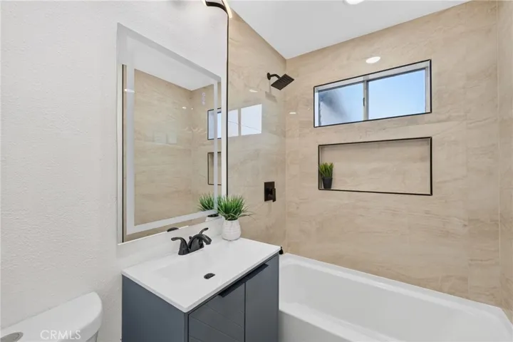 3946 Tomlinson, Riverside, California 92503
