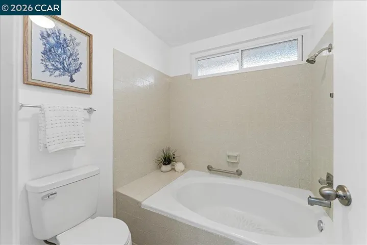 106 Oakmeade Ct, Vacaville, California 95687