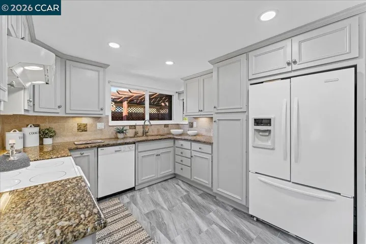 106 Oakmeade Ct, Vacaville, California 95687