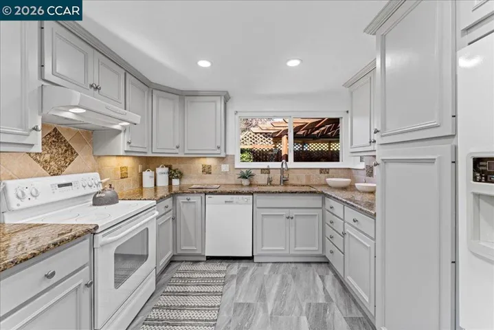 106 Oakmeade Ct, Vacaville, California 95687