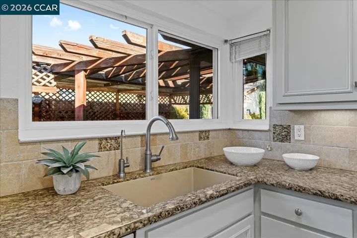 106 Oakmeade Ct, Vacaville, California 95687