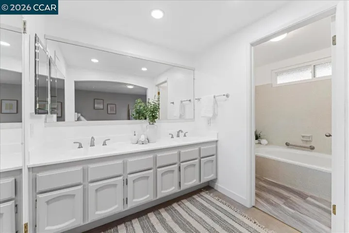 106 Oakmeade Ct, Vacaville, California 95687