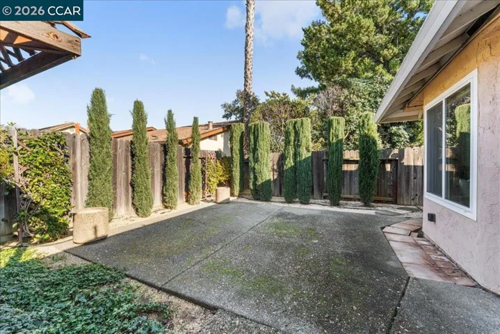 106 Oakmeade Ct, Vacaville, California 95687