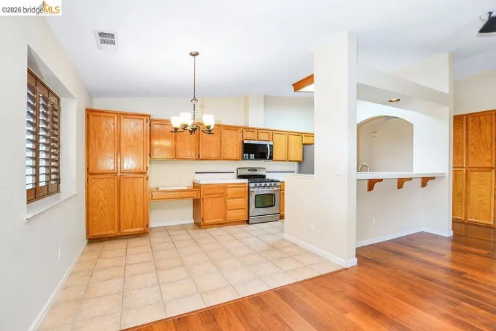 1281 Fetzer Lane, Oakley, California 94561-3189