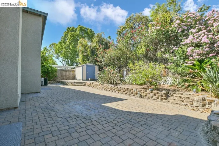 1281 Fetzer Lane, Oakley, California 94561-3189