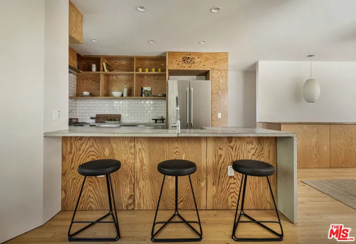 1415 Murray Drive, Los Angeles, California 90026