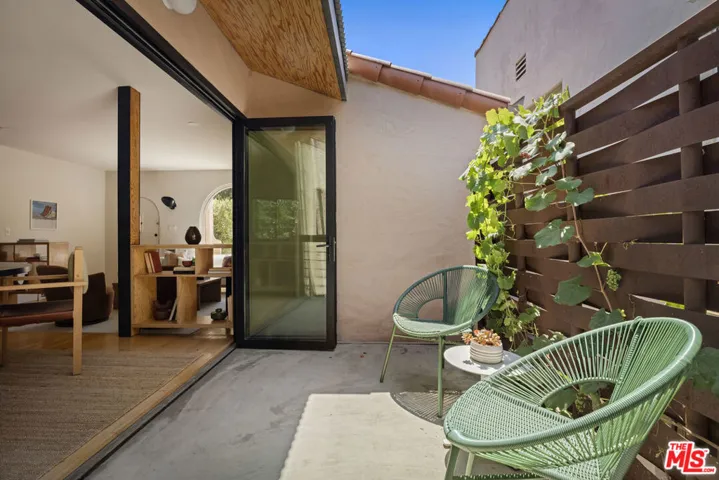 1415 Murray Drive, Los Angeles, California 90026