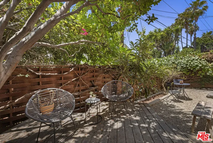 1415 Murray Drive, Los Angeles, California 90026