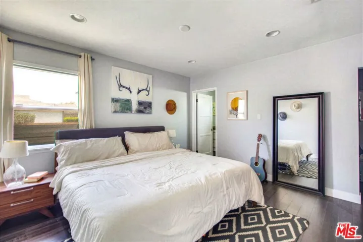 2702 Thurman Avenue, Los Angeles, California 90016